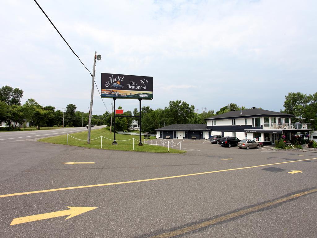 Motel Parc Beaumont Inc. Esterno foto